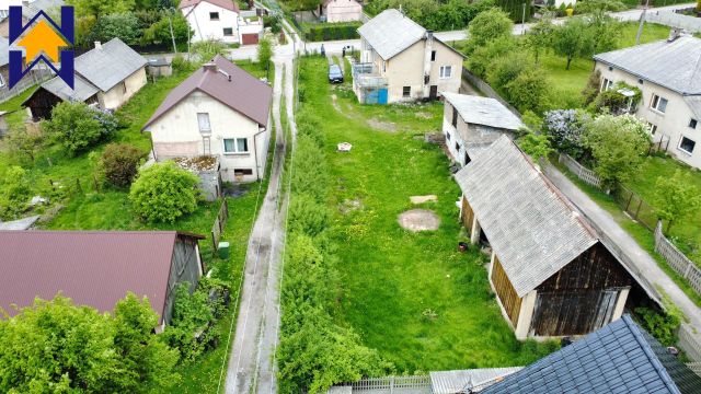 dom wolnostojący, 5 pokoi Ostrężnica, ul. Jana Łachuta. Zdjęcie 2