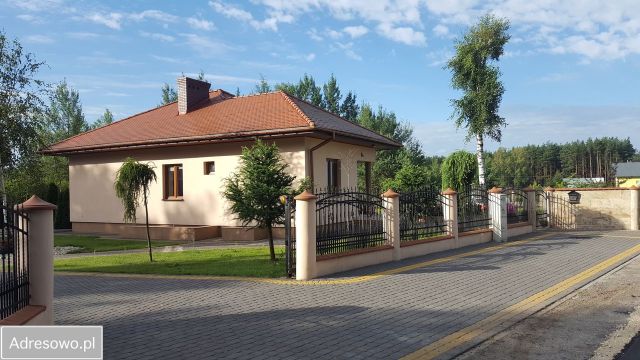 dom wolnostojący, 5 pokoi Przybyszowy. Zdjęcie 1