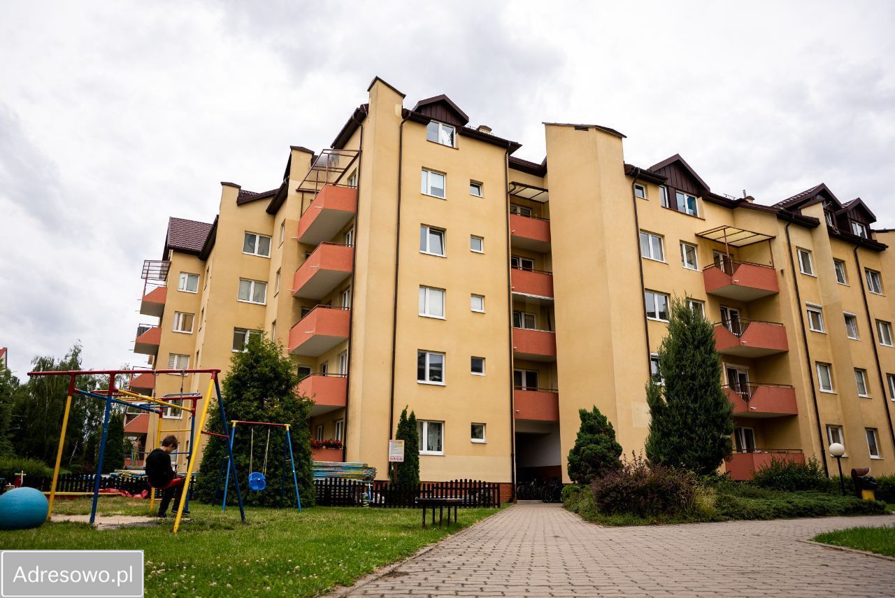 Mieszkanie 2-pokojowe Warszawa Kabaty, ul. Polnej Róży. Zdjęcie 1