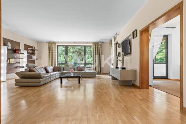 dom wolnostojący, 8 pokoi Warszawa Ursynów. Zdjęcie 1