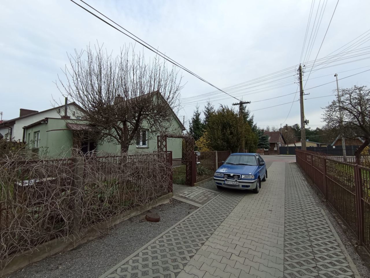 dom wolnostojący, 3 pokoje Ostrowiec Świętokrzyski Gutwin, ul. Siennieńska. Zdjęcie 4