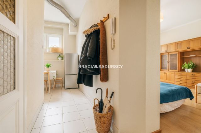 Mieszkanie 4-pokojowe Kraków Stare Miasto, ul. Mikołaja Zyblikiewicza. Zdjęcie 6