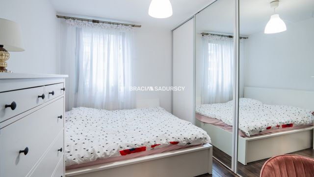 Mieszkanie 3-pokojowe Kraków Bieżanów, ul. Henryka i Karola Czeczów. Zdjęcie 11