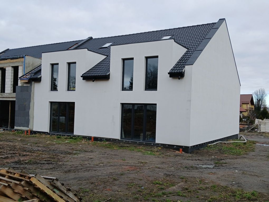 dom szeregowy Bielawa, ul. Wojska Polskiego. Zdjęcie 4