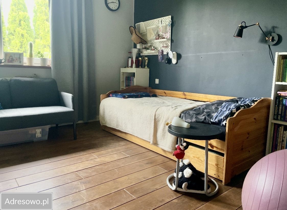 dom wolnostojący, 5 pokoi Zgierz, ul. gen. Kazimierza Pułaskiego. Zdjęcie 2