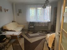 Mieszkanie 3-pokojowe Pustków-Osiedle. Zdjęcie 1