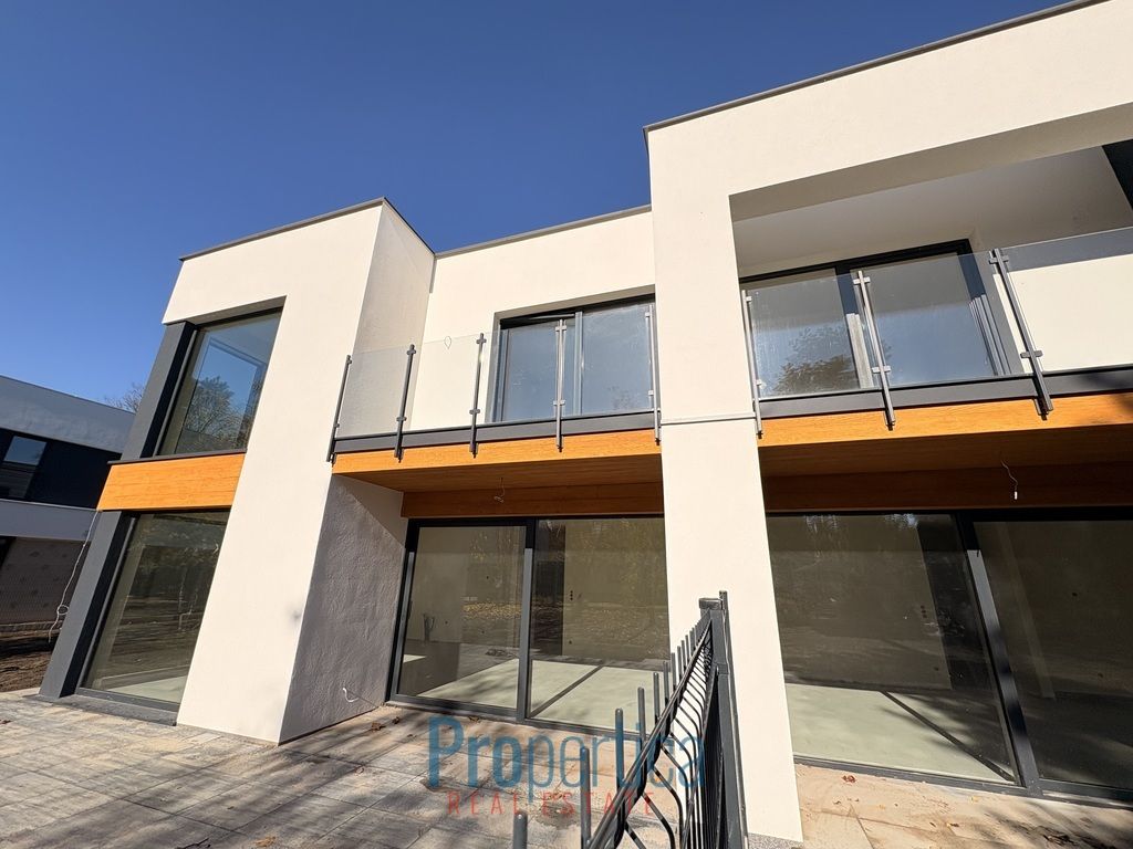 bliźniak, 5 pokoi Warszawa Wawer, ul. Halki. Zdjęcie 11