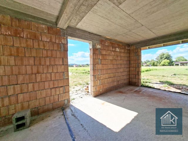 dom wolnostojący, 5 pokoi Kłaj. Zdjęcie 15