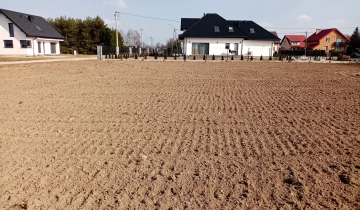 Działka budowlana Staroźreby, ul. Sportowa/Kasztanowa