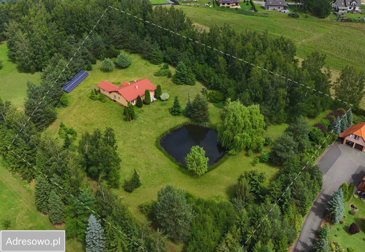dom wolnostojący, 4 pokoje Skarszewy, ul. Nad Stawem. Zdjęcie 3