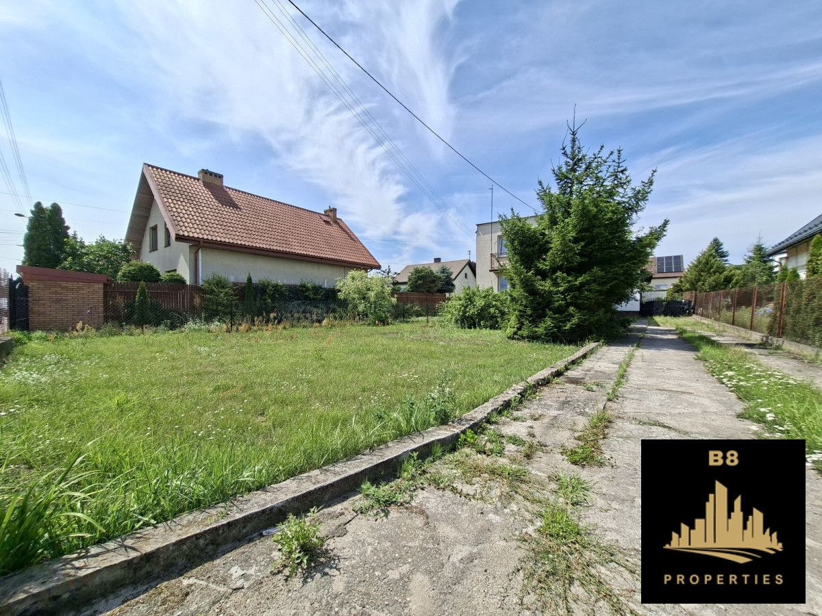 dom wolnostojący, 3 pokoje Nowy Dwór Mazowiecki, ul. Henryka Sienkiewicza. Zdjęcie 2