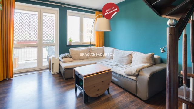 Mieszkanie 3-pokojowe Kraków Mistrzejowice, os. Oświecenia. Zdjęcie 1