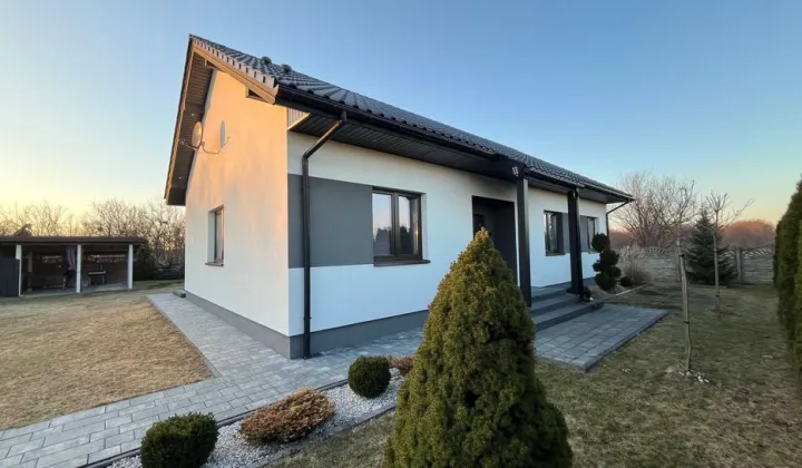 dom wolnostojący Rasy