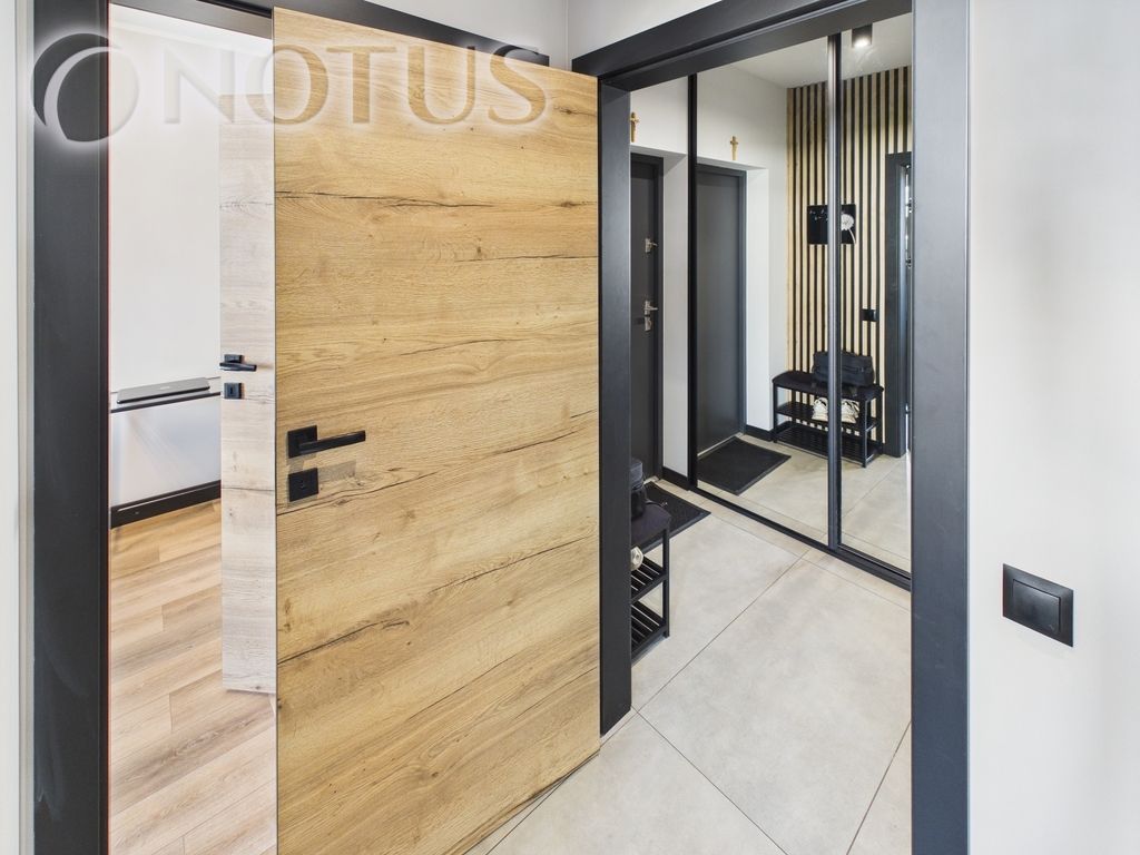 bliźniak, 3 pokoje Łosiniec. Zdjęcie 4