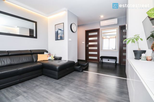 Mieszkanie 3-pokojowe Rączna. Zdjęcie 4