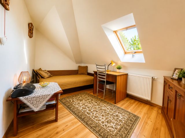 dom wolnostojący, 7 pokoi Złotoria. Zdjęcie 15