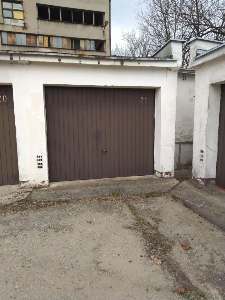 Garaż/miejsce parkingowe Prudnik, ul. Słowiańska. Zdjęcie 8