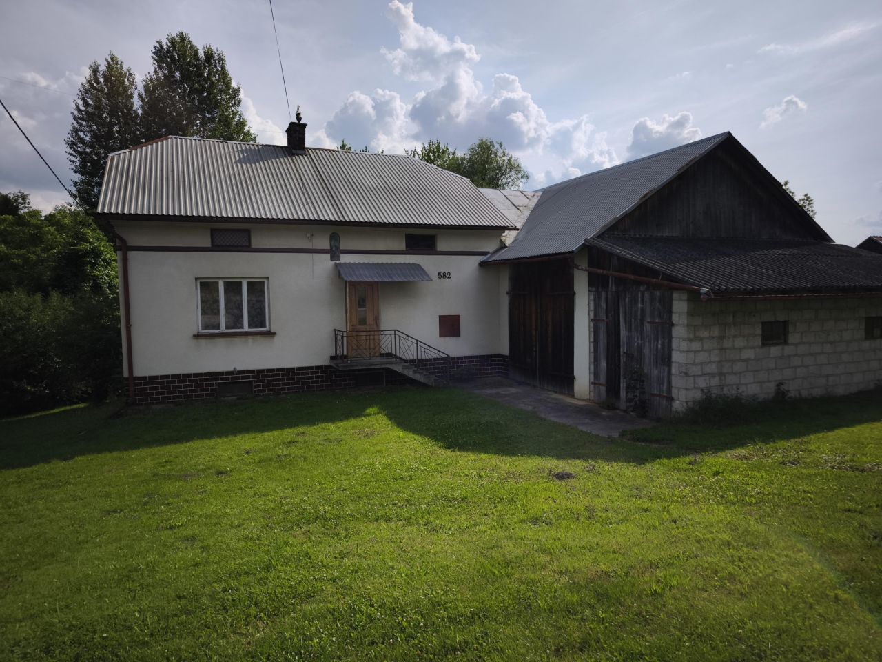 dom wolnostojący, 4 pokoje Domaradz Obszar