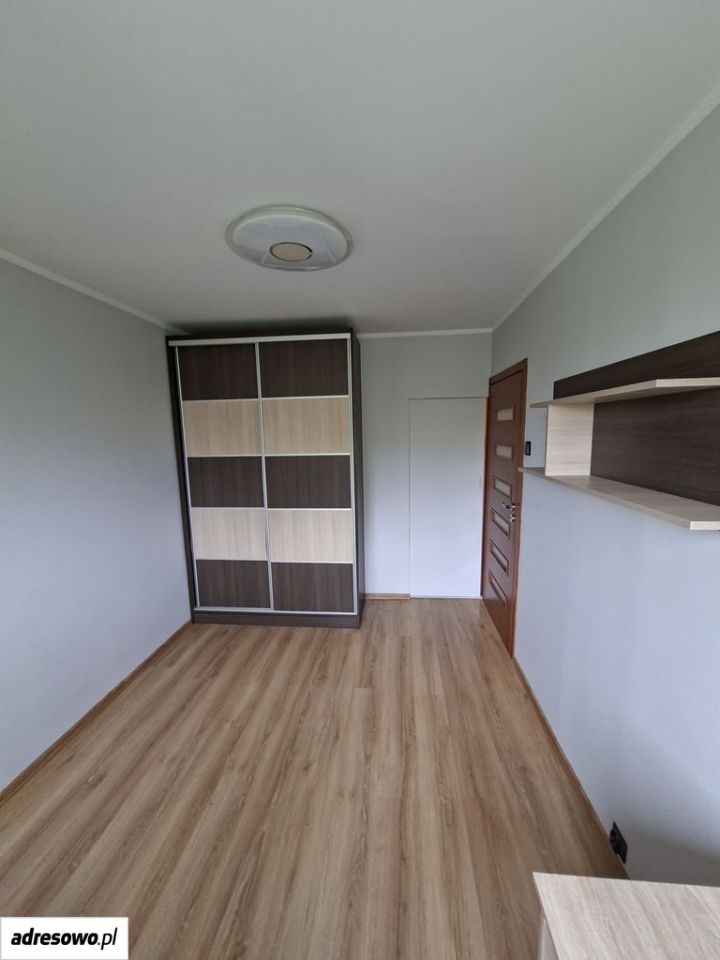 Mieszkanie 3-pokojowe Bielsko-Biała Osiedle Karpackie. Zdjęcie 13
