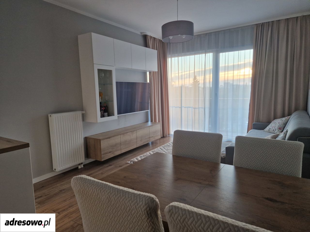 Mieszkanie 3-pokojowe Warszawa Wawer, ul. Goździków. Zdjęcie 2