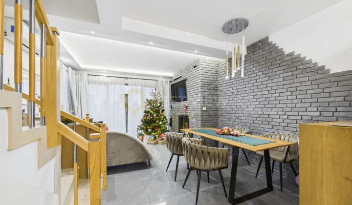 dom szeregowy, 5 pokoi Łomianki Dolne, ul. Kościelna Droga