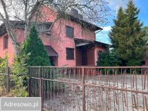 dom wolnostojący, 5 pokoi Bobrowniki, ul. Broniewskiego. Zdjęcie 1