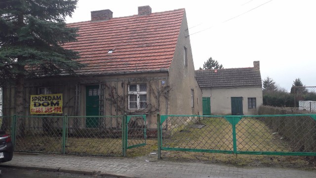 dom wolnostojący, 5 pokoi Międzyrzecz Centrum, ul. Sienkiewicza. Zdjęcie 1