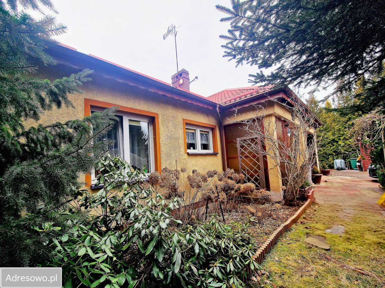 dom wolnostojący, 3 pokoje Koźmin. Zdjęcie 1