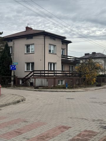 dom wolnostojący, 5 pokoi Białystok Dziesięciny, ul. Cyprysowa. Zdjęcie 1