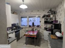 Mieszkanie 3-pokojowe Domaszowice, os. Klonowe. Zdjęcie 4