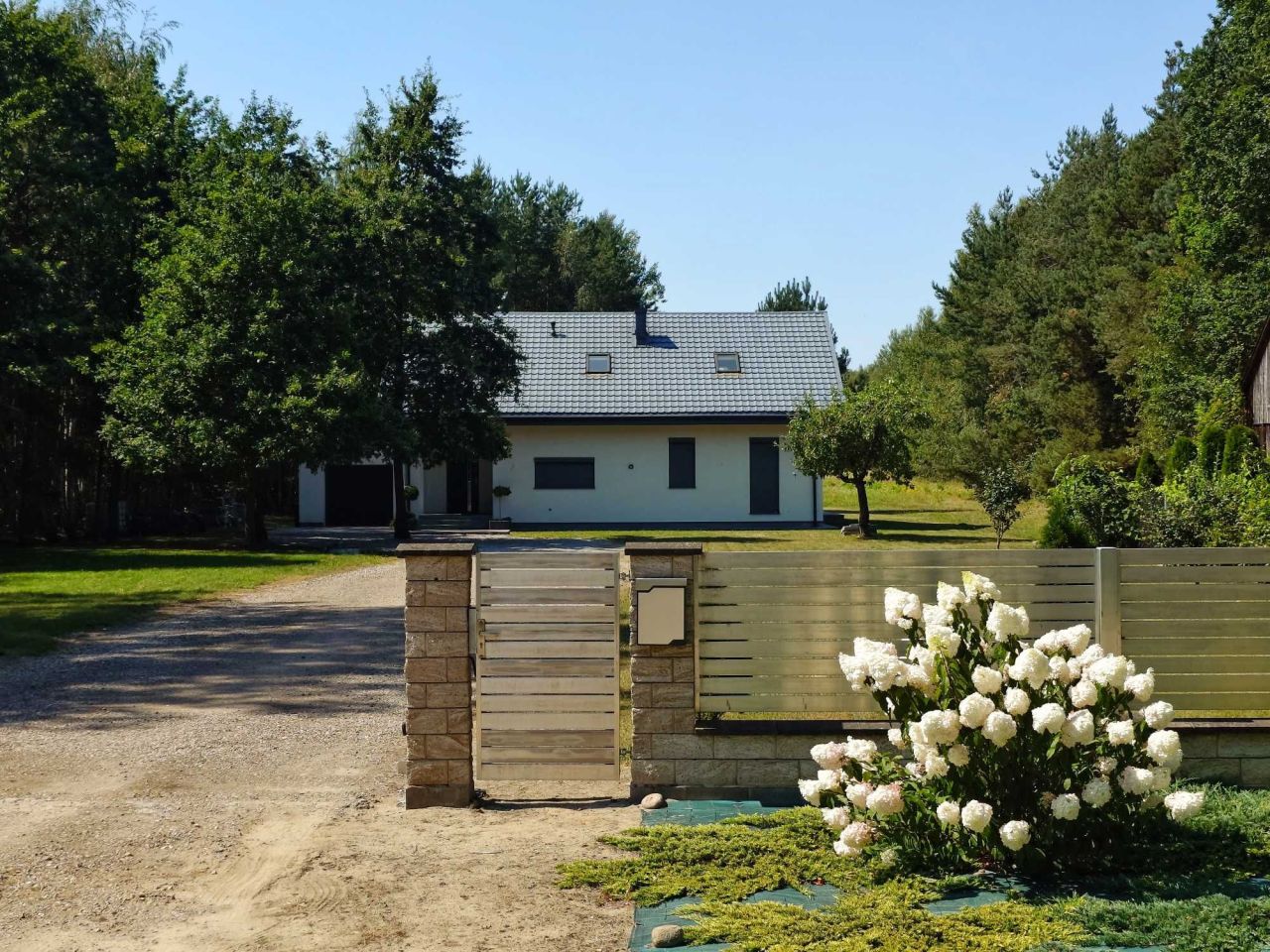 dom wolnostojący Mokrosęk Gryzów. Zdjęcie 3