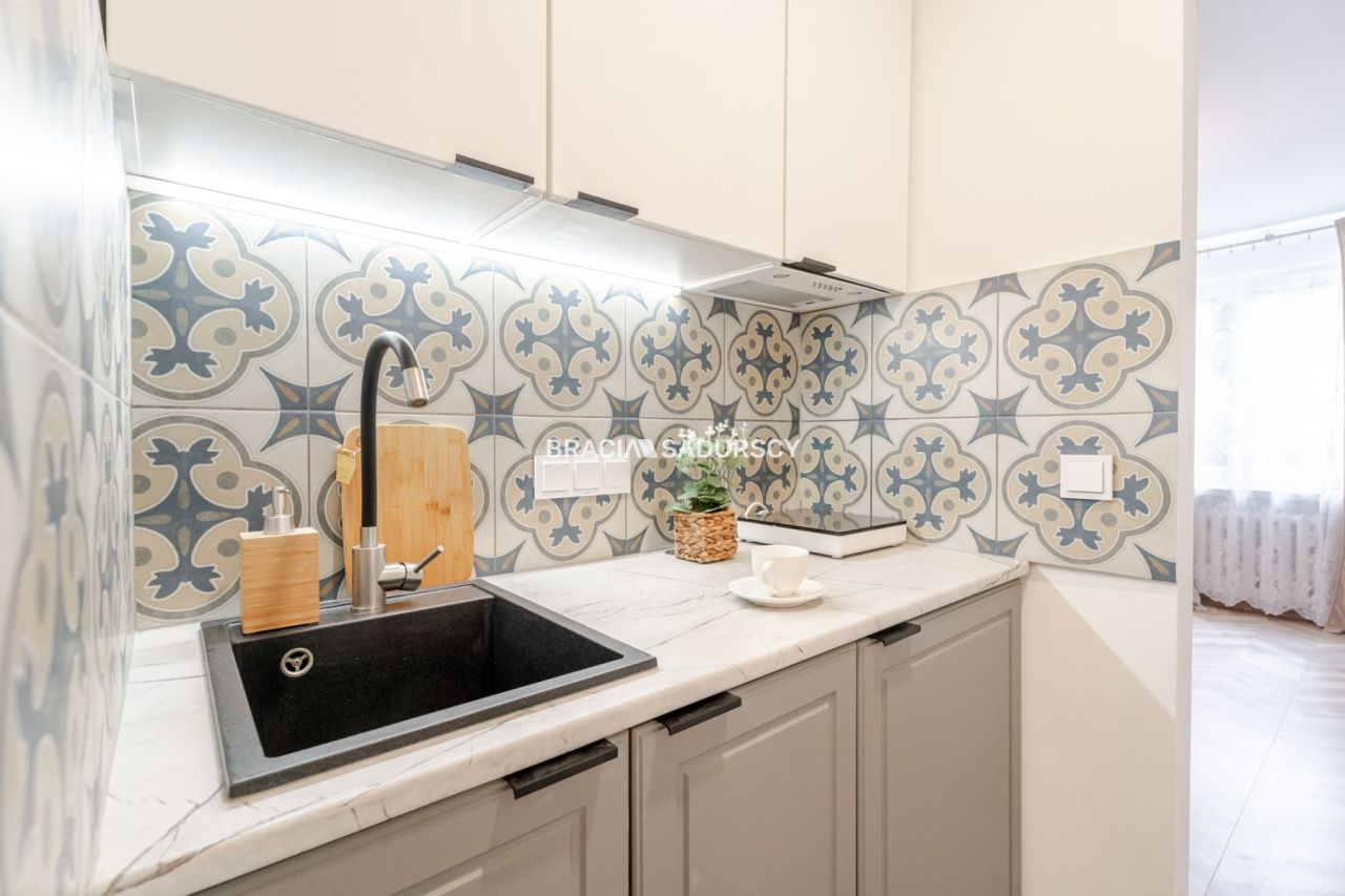 Mieszkanie 1-pokojowe Kraków Bieńczyce, os. Kazimierzowskie. Zdjęcie 7