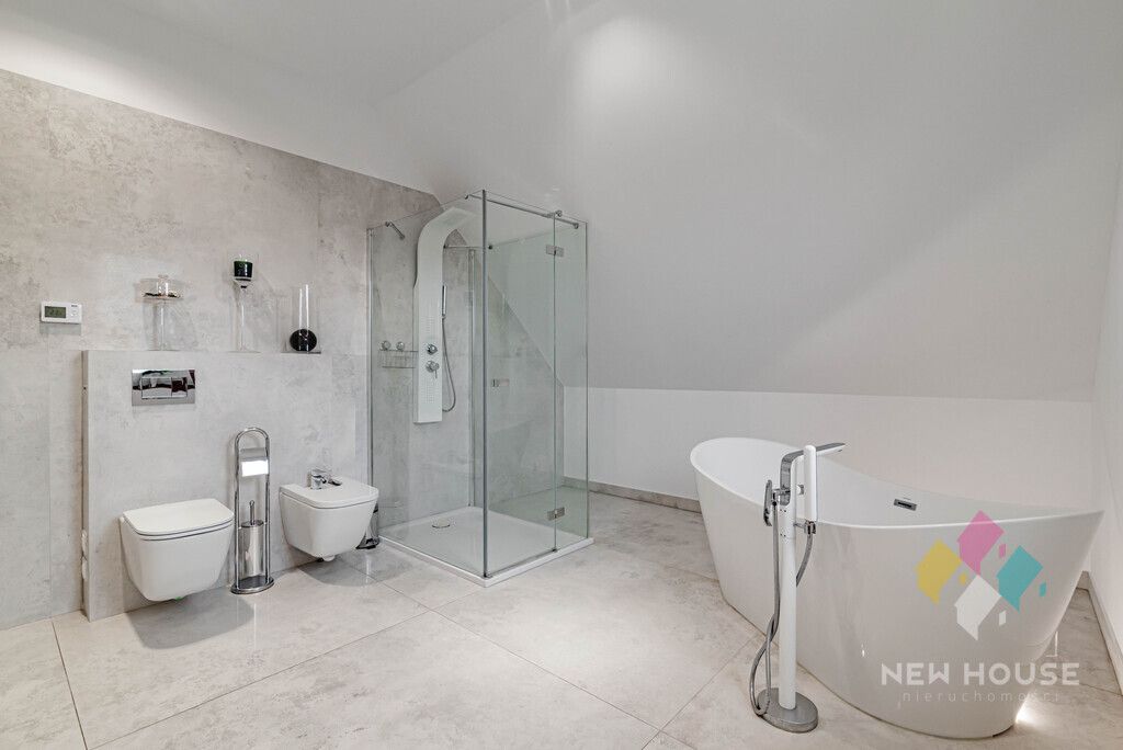 dom wolnostojący, 5 pokoi Łupki. Zdjęcie 14