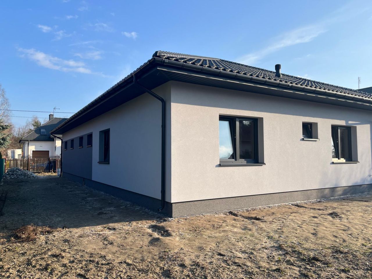 dom wolnostojący, 4 pokoje Okuniew, ul. Rattanowa. Zdjęcie 7