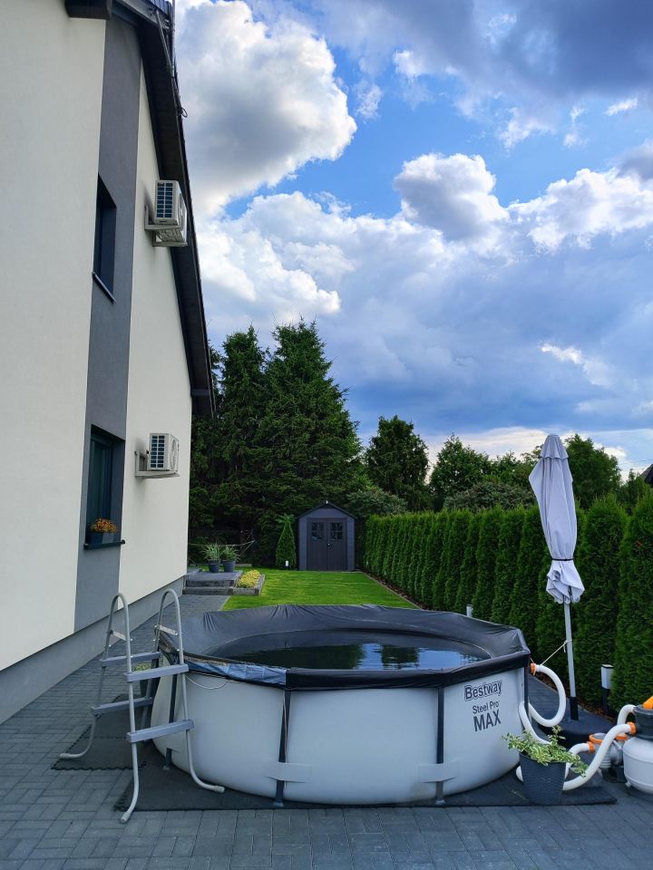 bliźniak, 5 pokoi Czapury, Poranek. Zdjęcie 3