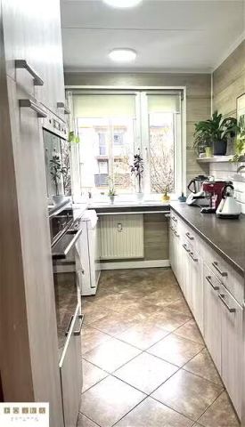 Mieszkanie 3-pokojowe Katowice Wełnowiec, ul. Modelarska. Zdjęcie 3