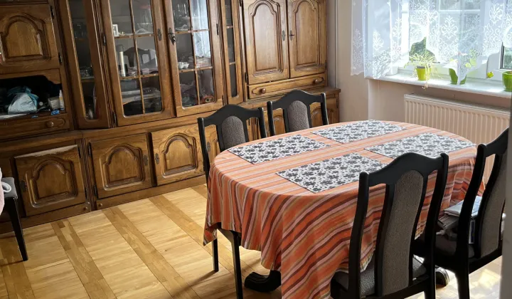 dom wolnostojący, 5 pokoi Nowa Sól Stare Żabno, ul. Targowa