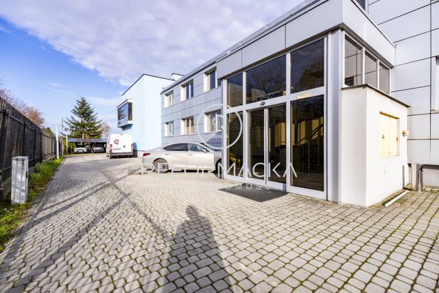 Biuro Rzeszów, ul. płk. Kazimierza Iranka-Osmeckiego. Zdjęcie 1