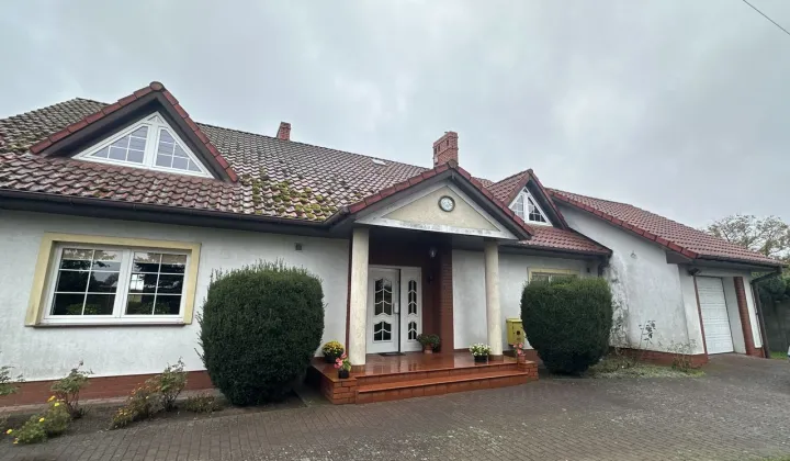 dom wolnostojący, 6 pokoi Lubasz, ul. Szamotulska