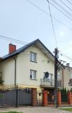 dom wolnostojący, 7 pokoi Leszno, ul. Bohaterów Puszczy Kampinoskiej. Zdjęcie 1