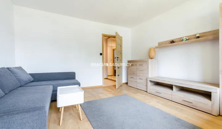 Mieszkanie 3-pokojowe Kraków Mistrzejowice, os. Piastów