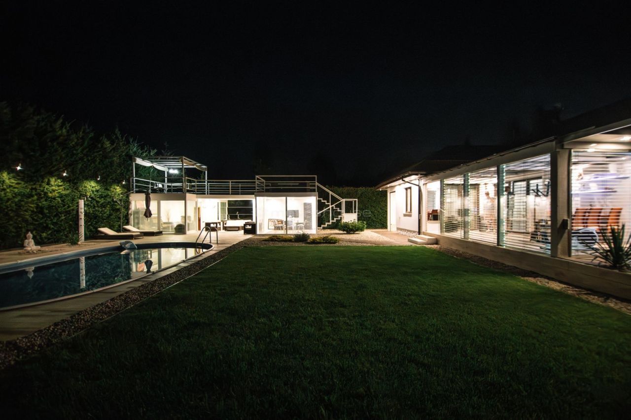 dom wolnostojący, 5 pokoi Radzymin