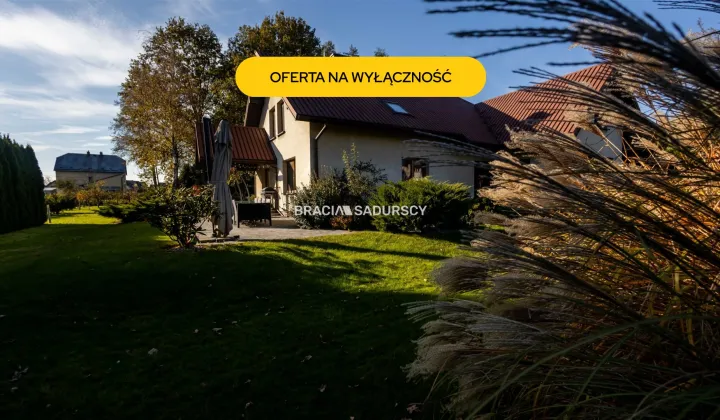 dom wolnostojący, 6 pokoi Przeginia Duchowna