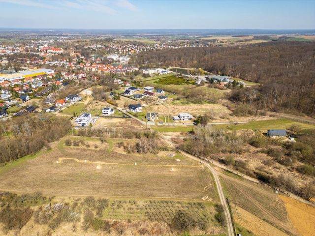 Działka budowlana Trzebnica, ul. Leopolda Okulickiego. Zdjęcie 3