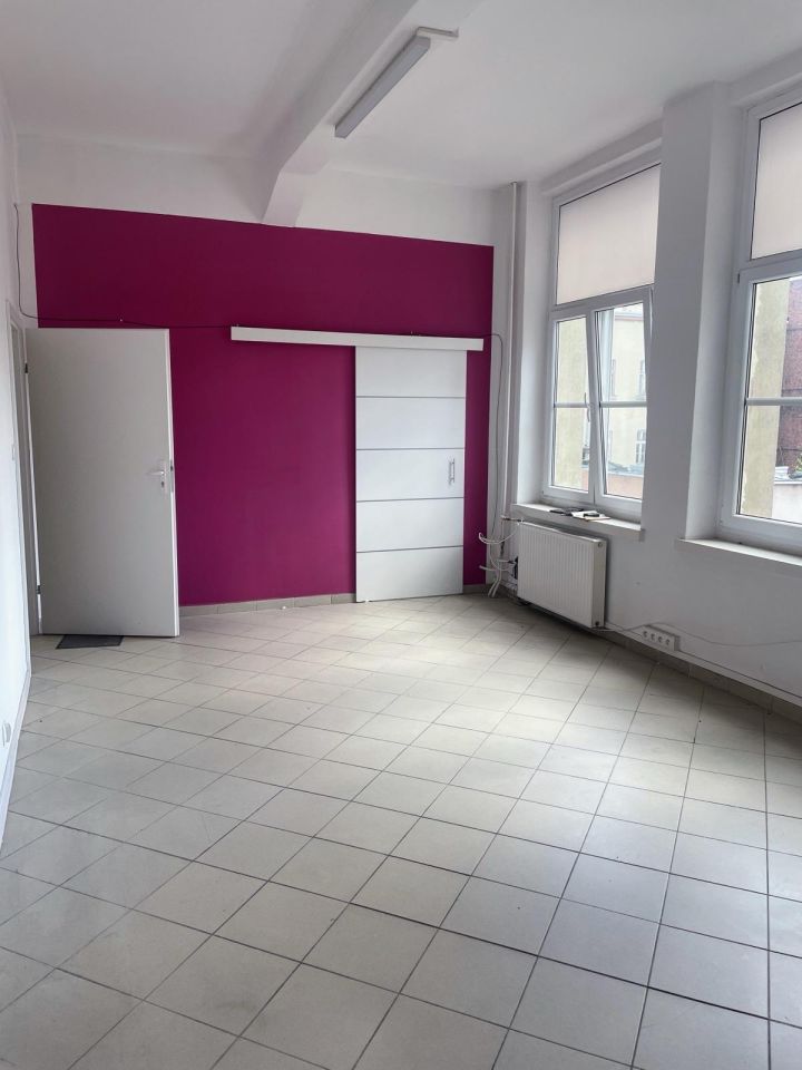 Lokal Brzeg Centrum, ul. Trzech Kotwic. Zdjęcie 17