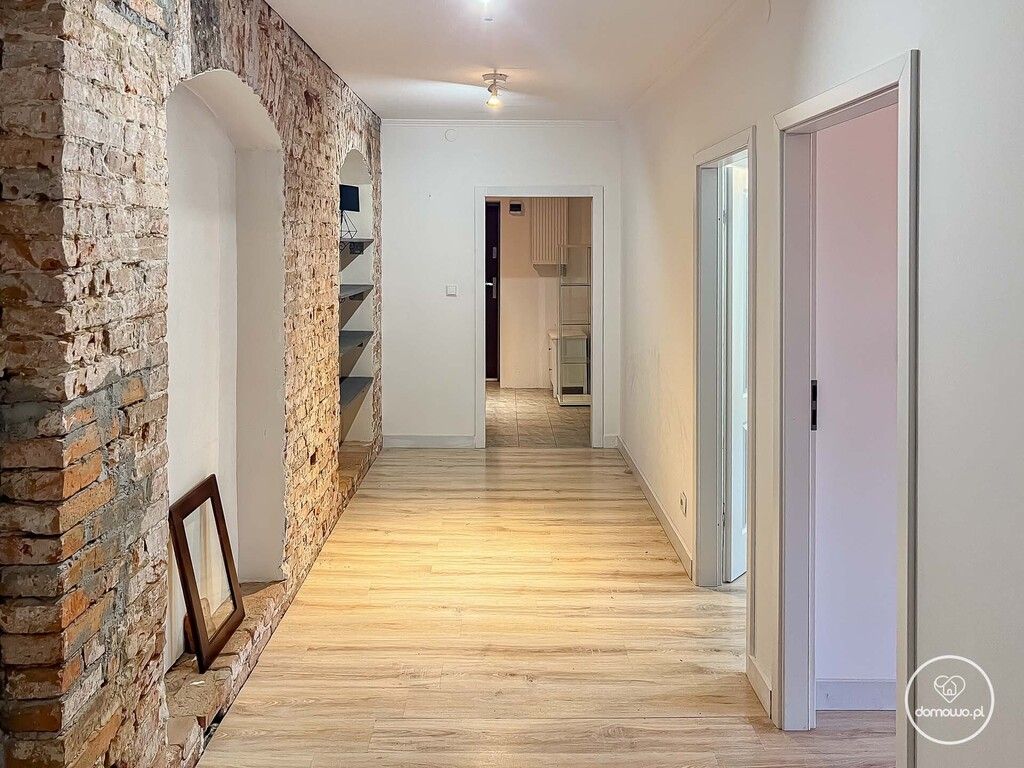 Mieszkanie 3-pokojowe Płock, ul. Kolegialna. Zdjęcie 2