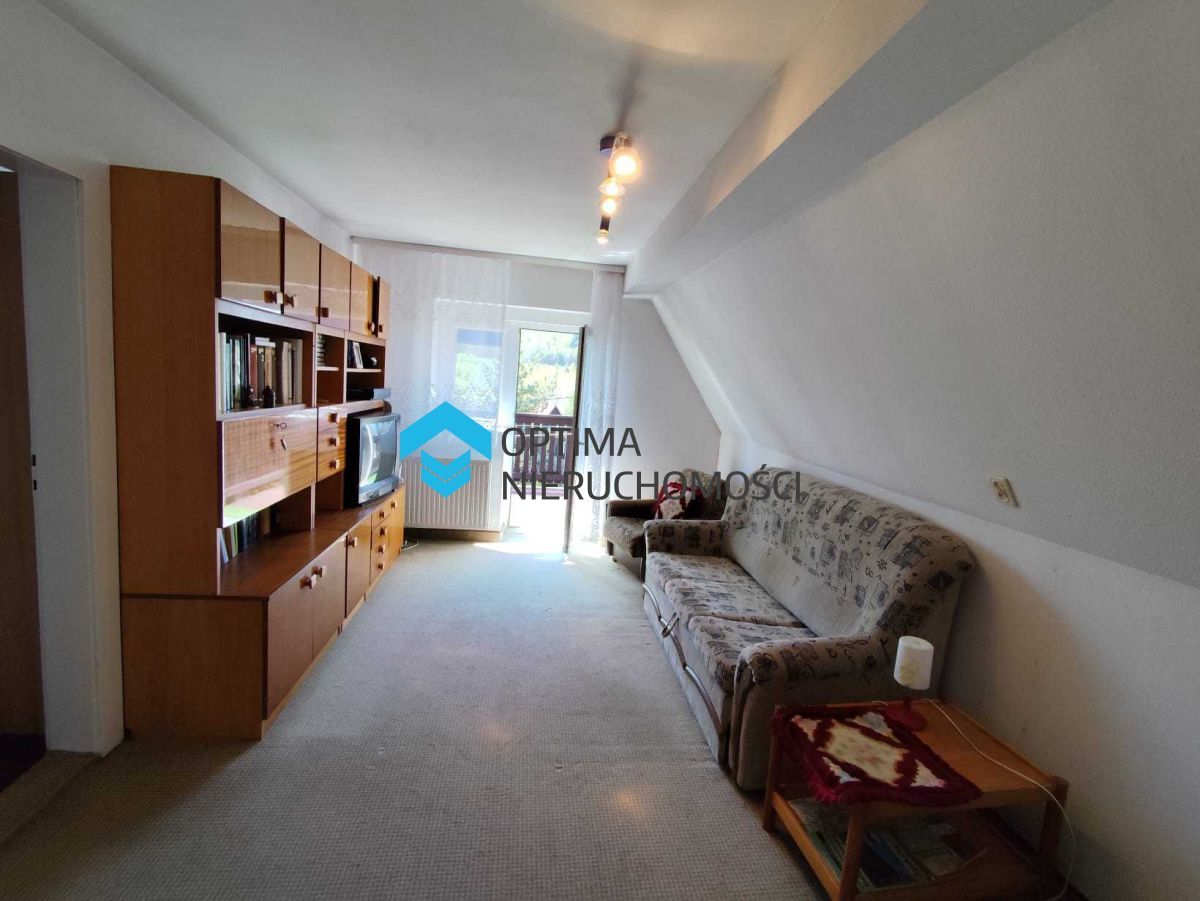 dom wolnostojący, 4 pokoje Jelenia Góra. Zdjęcie 12