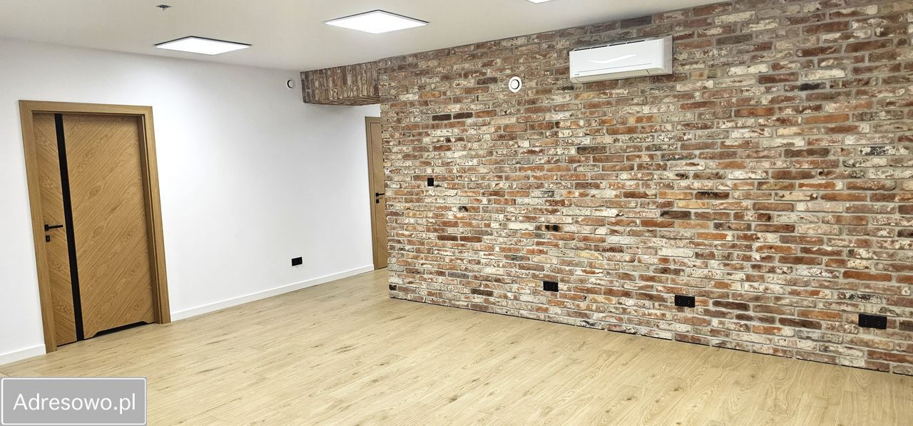 Biuro Bielsko-Biała Mikuszowice Krakowskie, ul. gen. Stanisława Maczka. Zdjęcie 6