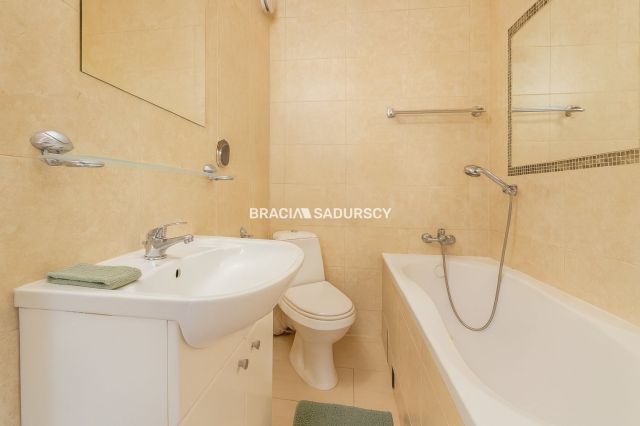 Mieszkanie 3-pokojowe Kraków Krowodrza, ul. gen. Augusta Fieldorfa-Nila. Zdjęcie 8