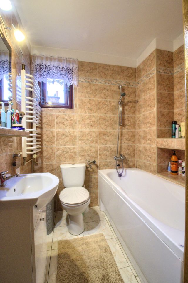 dom wolnostojący, 4 pokoje Jarosław, ul. Grochowska. Zdjęcie 12